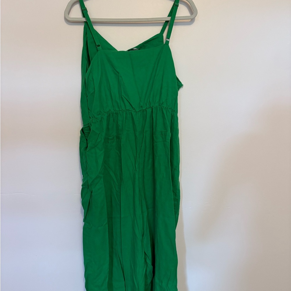 Simply Vera Vera Wang Vibrant Green Garment - Picture 2 of 3